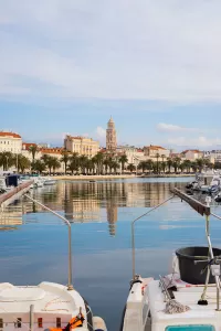 Representative image of Split